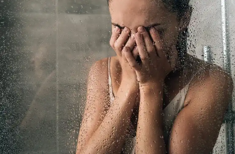 ABLUTOFOBIA: Causas y SÍNTOMAS del MIEDO a BAÑARSE 2 ablutofobia causas y sintomas del miedo a banarse