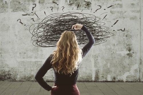 ANSIEDAD CRÓNICA: QUÉ ES y CÓMO AFRONTARLA EFECTIVAMENTE 2 ansiedad cronica que es y como afrontarla efectivamente