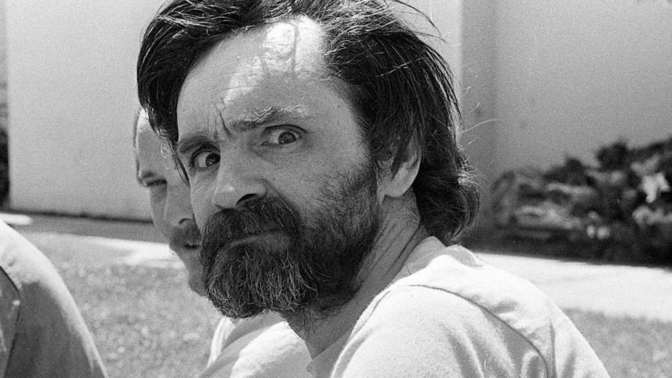 Asesinos MÁS FAMOSOS: Unabomber y 29 Asesinos SERIALES 7 asesinos mas famosos unabomber y 29 asesinos seriales