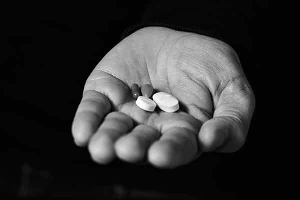 AUTOMEDICACIÓN: PELIGROS y Consecuencias en Madrid 2 automedicacion peligros y consecuencias en madrid