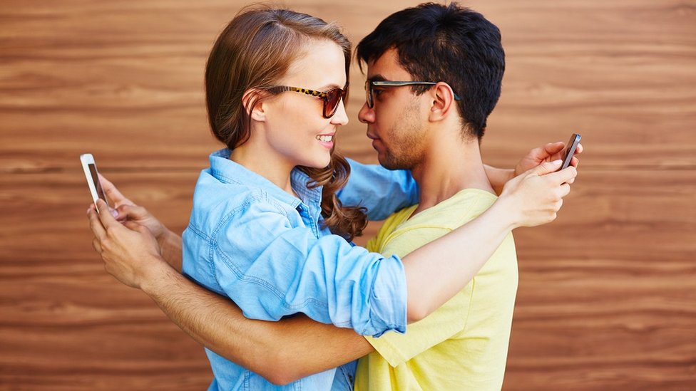 Buscando PAREJA por INTERNET - CONSEJOS para el ÉXITO 2 buscando pareja por internet consejos para el