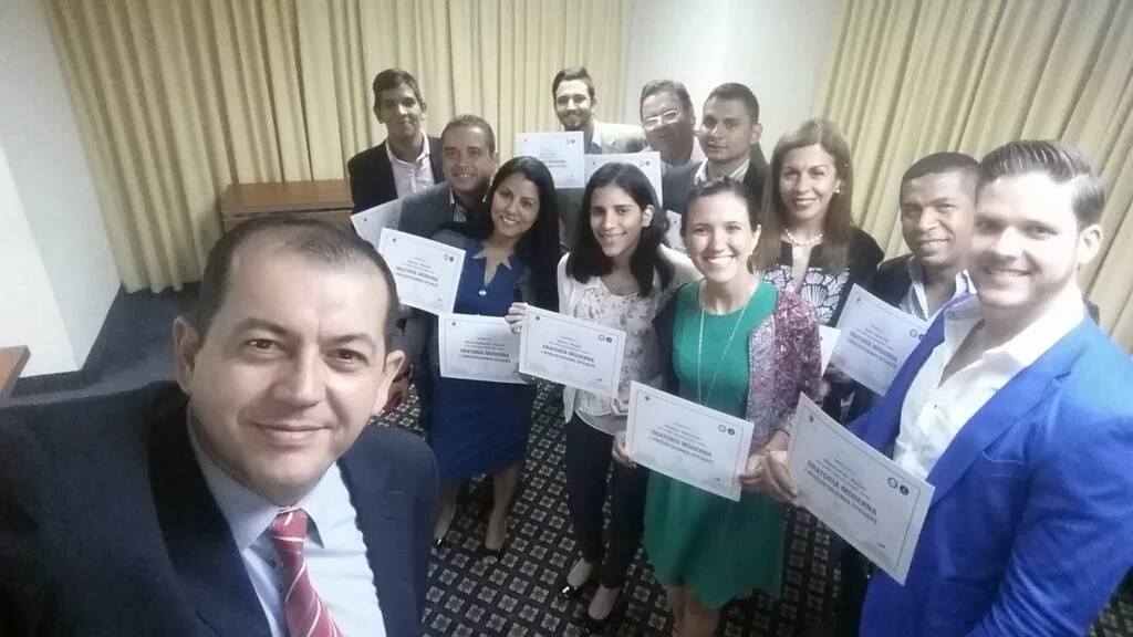 Curso de ORATORIA en CHILE - Mejora TU HABILIDAD hoy 2 curso de oratoria en chile mejora tu habilidad hoy