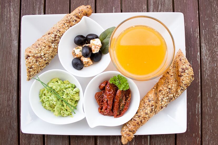 Desayuno SANO: Alimentos ClAVE y los que DEBES EVITAR 2 desayuno sano alimentos clave y los que debes evitar