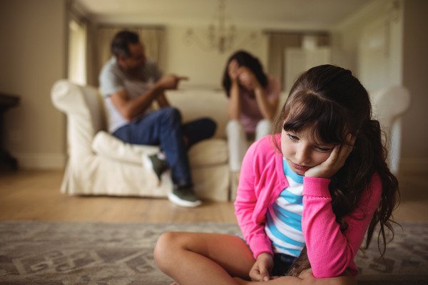 descubre el impacto y soluciones de familias disfuncionales