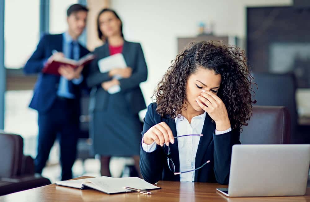 Descubre las Claves del Acosador Laboral y su Psicología 2 descubre las claves del acosador laboral y su psicologia
