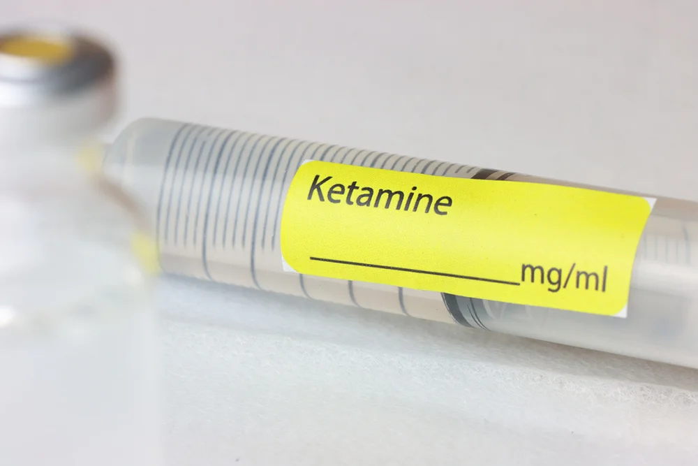 Efectos de la KETAMINA: RIESGOS y Terapia ONLINE en MADRID 2 efectos de la ketamina riesgos y terapia online en madrid