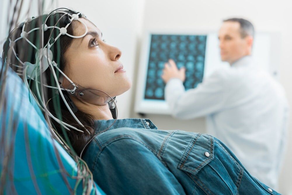 Electroencefalograma: Beneficios Clave que Debes Conocer 2 electroencefalograma beneficios clave que debes conocer