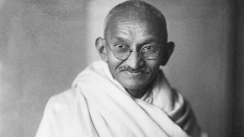 Gandhi: Descubre su Impactante Vida y Legado No-Violento 2 gandhi descubre su impactante vida y legado no violento