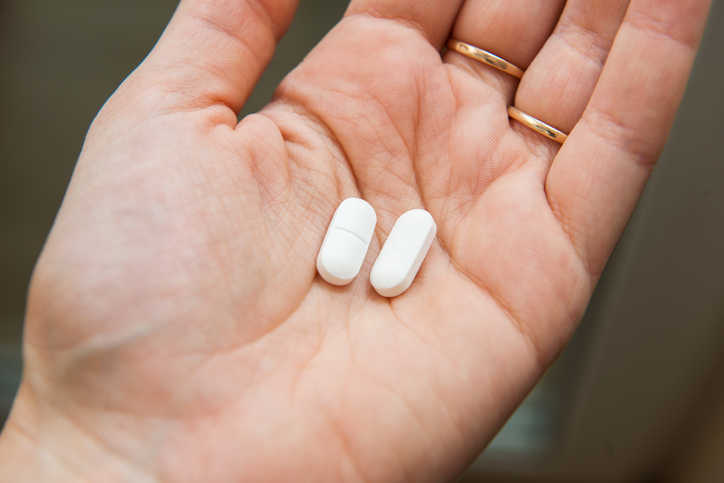 Ibuprofeno: Descubre sus efectos secundarios y riesgos clave 2 ibuprofeno descubre sus efectos secundarios y riesgos clave