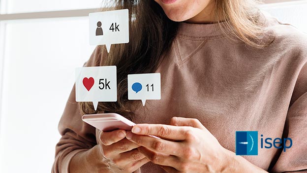 Las Redes Sociales y sus Efectos Ocultos en Adolescentes 32 las redes sociales y sus efectos ocultos en adolescentes
