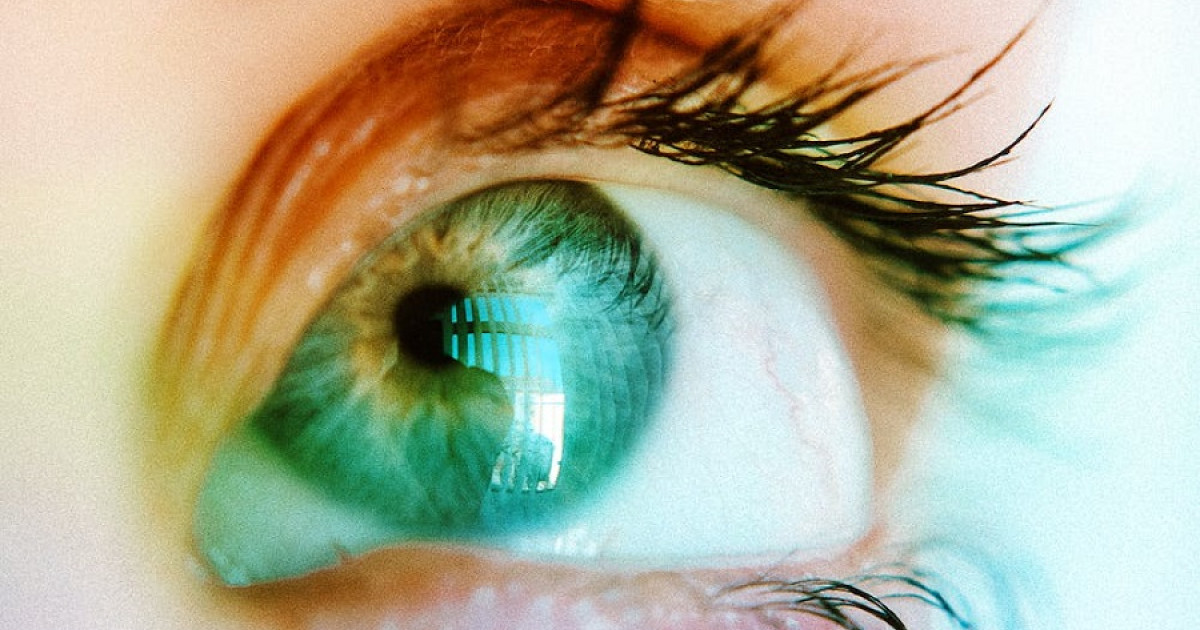 los ojos el reflejo del alma descubre su misterio