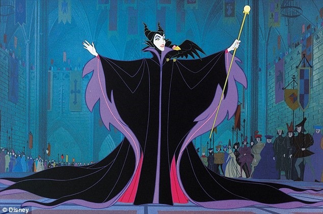 MALÉFICA: Descubre al PERSONAJE Fascinante y su Historia 2 malefica descubre al personaje fascinante y su historia