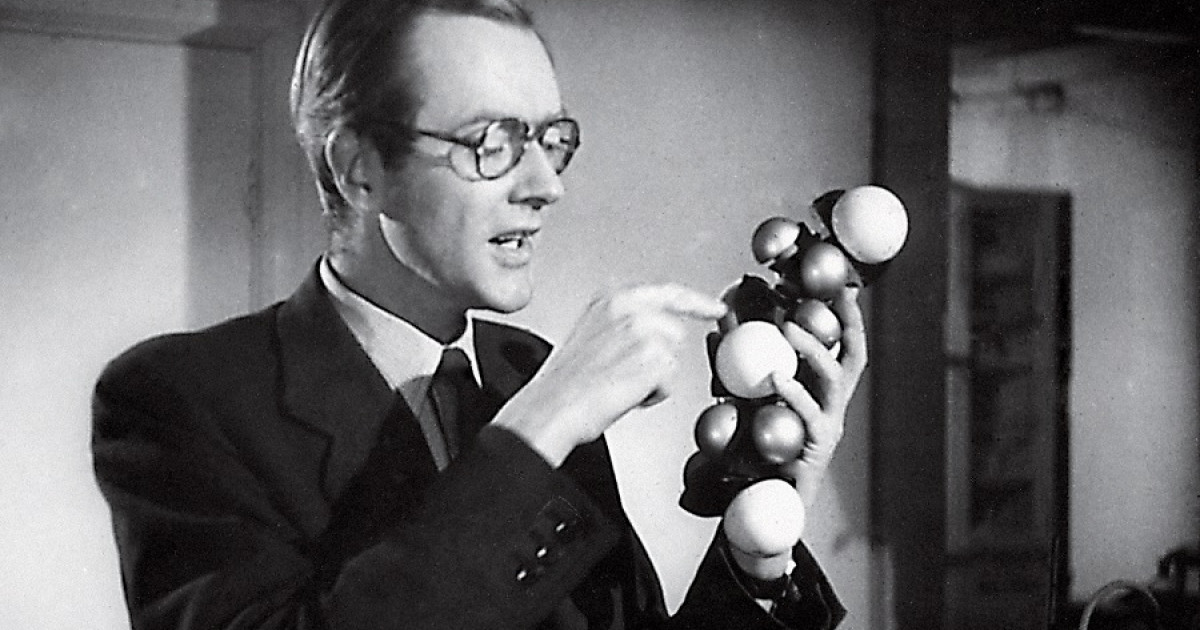 Maurice Wilkins: BIOGRAFÍA y APORTES del NOBEL en BIOFÍSICA 10 Maurice Wilkins: BIOGRAFÍA y APORTES del NOBEL en BIOFÍSICA