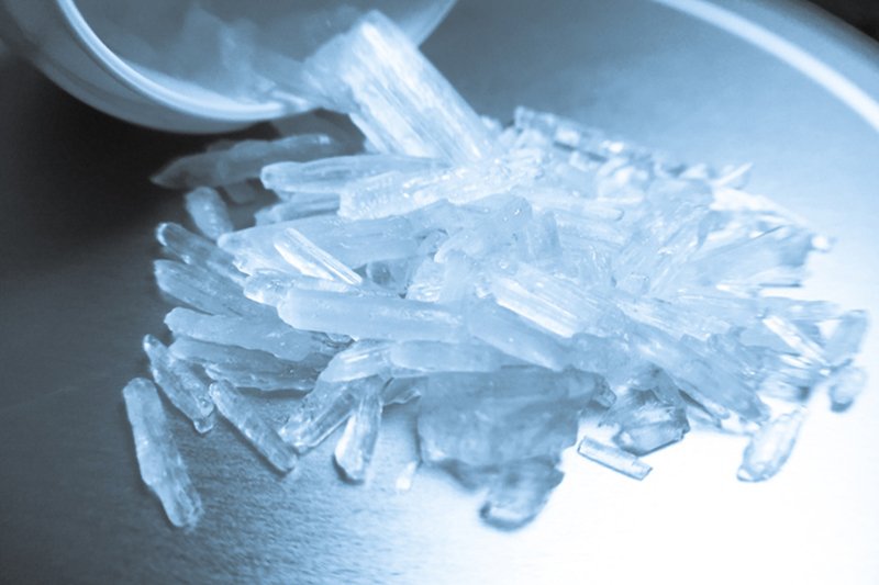 metanfetamina cristales de una droga destructiva que atraen