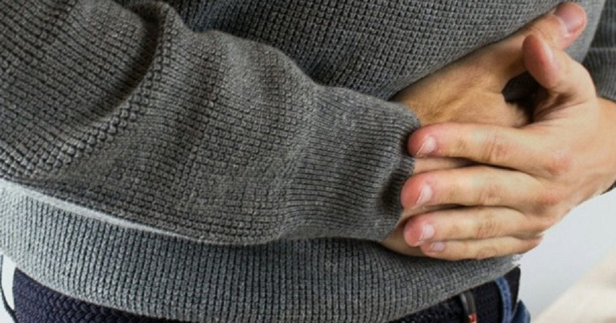 pinchazos en la barriga 12 causas que debes conocer