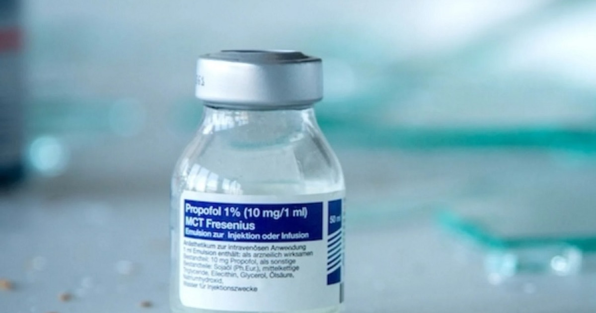 PROPÓFOL: QUÉ ES y Cuáles son sus EFECTOS SECUNDARIOS 2 propofol que es y cuales son sus efectos secundarios