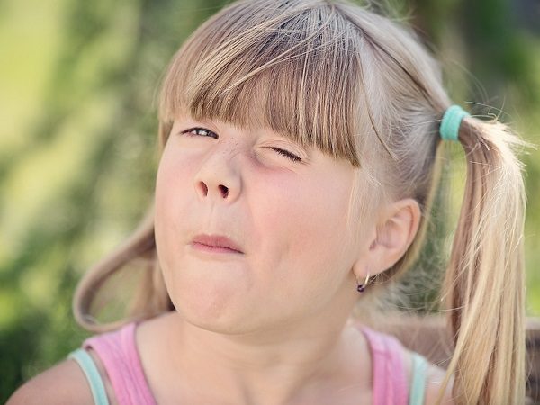 Qué es TOURETTE: SÍNTOMAS, CAUSAS y TRATAMIENTO CLARO 2 que es tourette sintomas causas y tratamiento claro