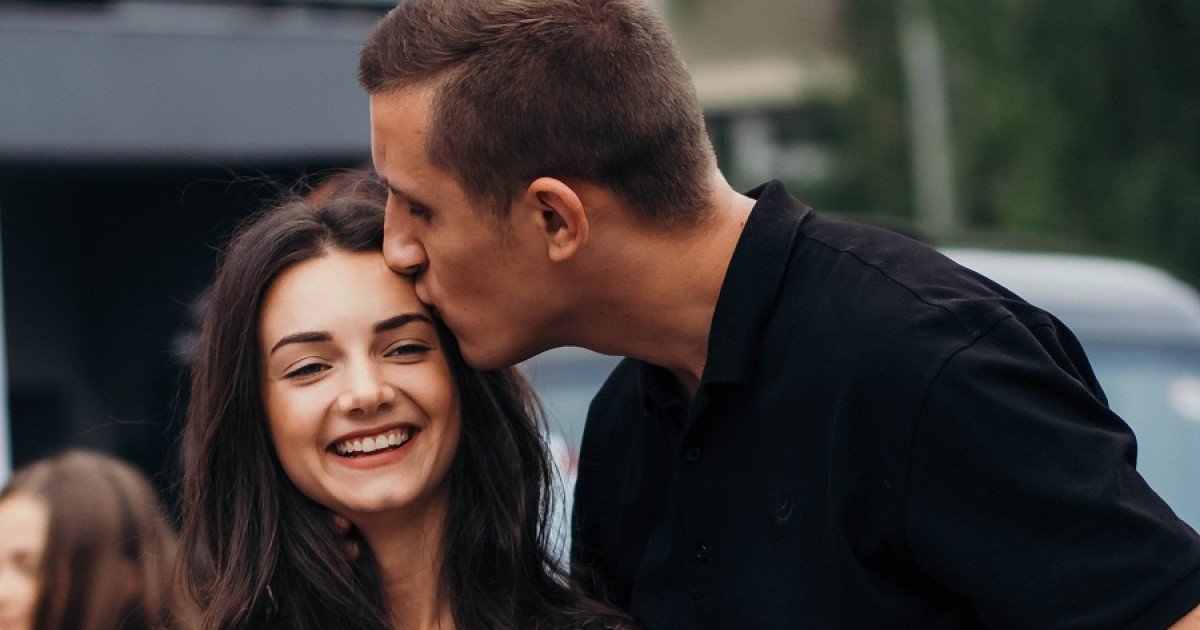Relaciones Sin Etiquetas: Pros y Contras que Debes Saber 2 relaciones sin etiquetas pros y contras que debes saber