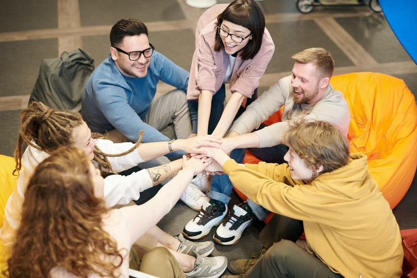 RELACIONES SOCIALES: CLAVES para MEJORAR tu CONEXIÓN y ÉXITO 2 relaciones sociales claves para mejorar tu conexion y