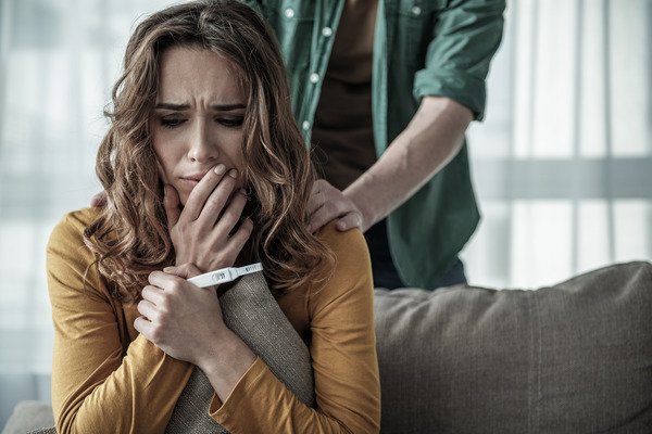 sentimientos de culpa en mujeres tras un aborto voluntario