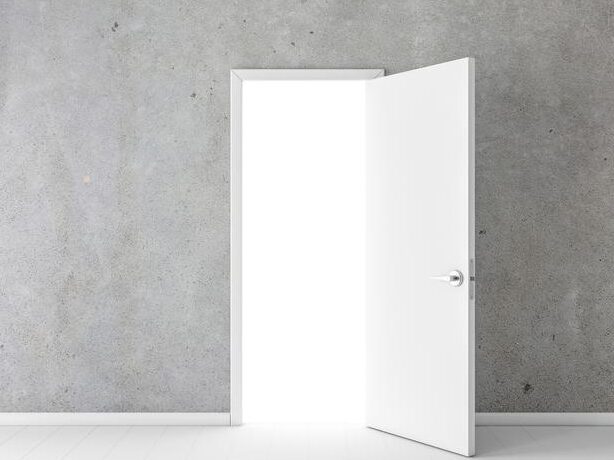Soñar CON PUERTAS - Descubre su SIGNIFICADO MISTERIOSO 2 sonar con puertas descubre su significado misterioso