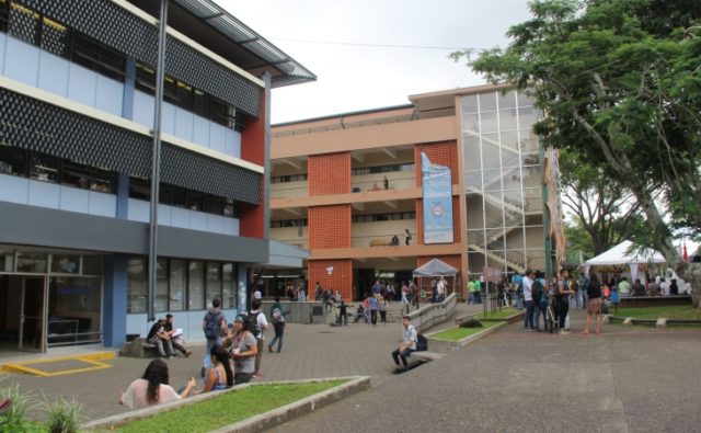 UCACIS: Transformando tu Futuro con Educación de Calidad 13 ucacis transformando tu futuro con educacion de calidad