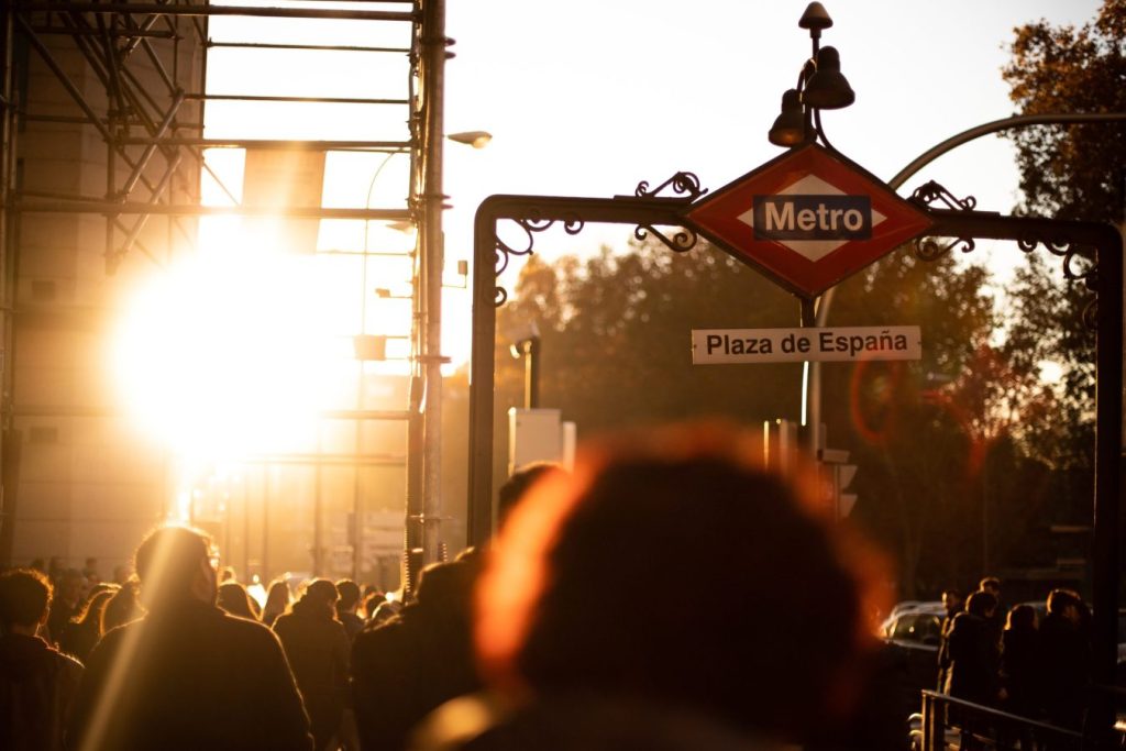 Vivir Solo en Madrid: Consejos Clave para el Éxito 2 vivir solo en madrid consejos clave para el